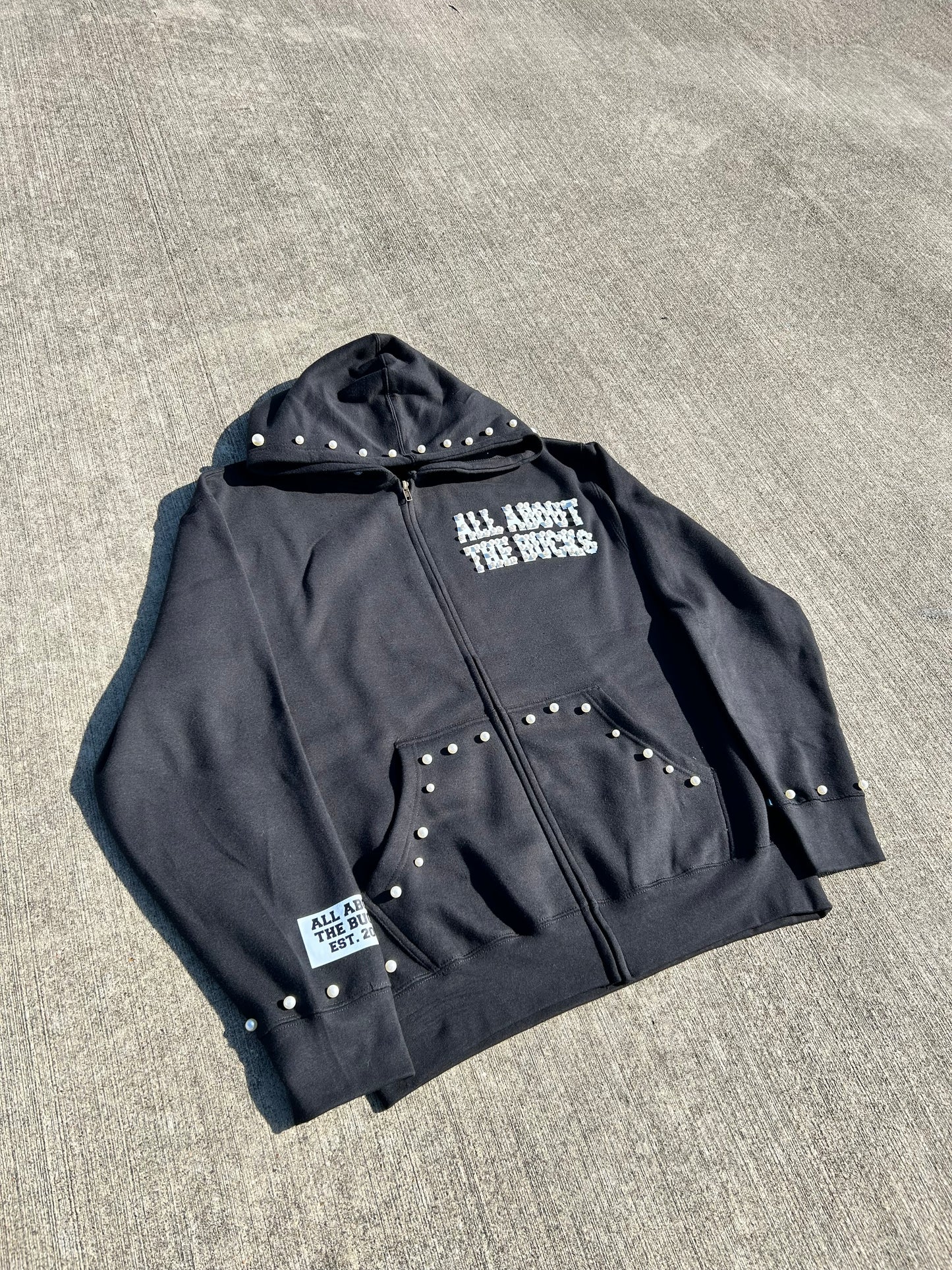 AllAboutTheBuck$ Pearl Zipup